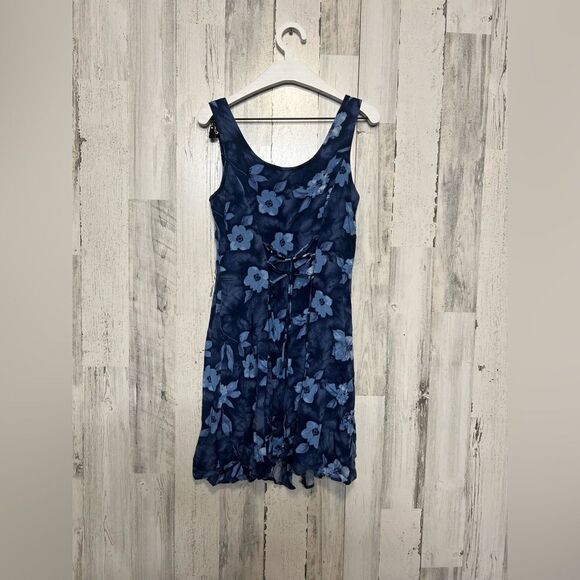 Floral Mini dress - Picture 2 of 11